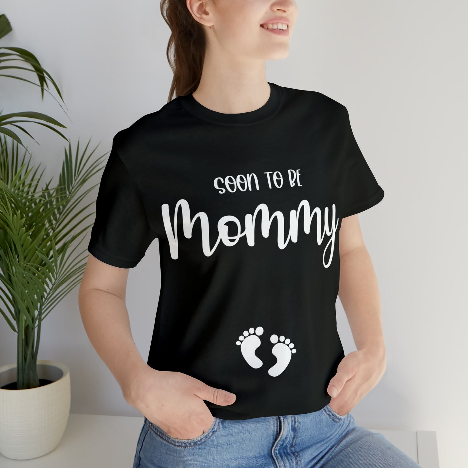 Soon To Be Mommy - Unisex Jersey Short Sleeve Tee