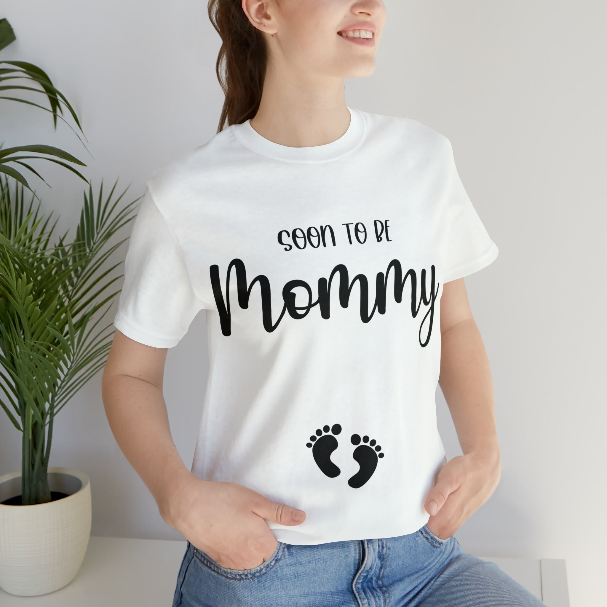Soon To Be Mommy - Unisex Jersey Short Sleeve Tee