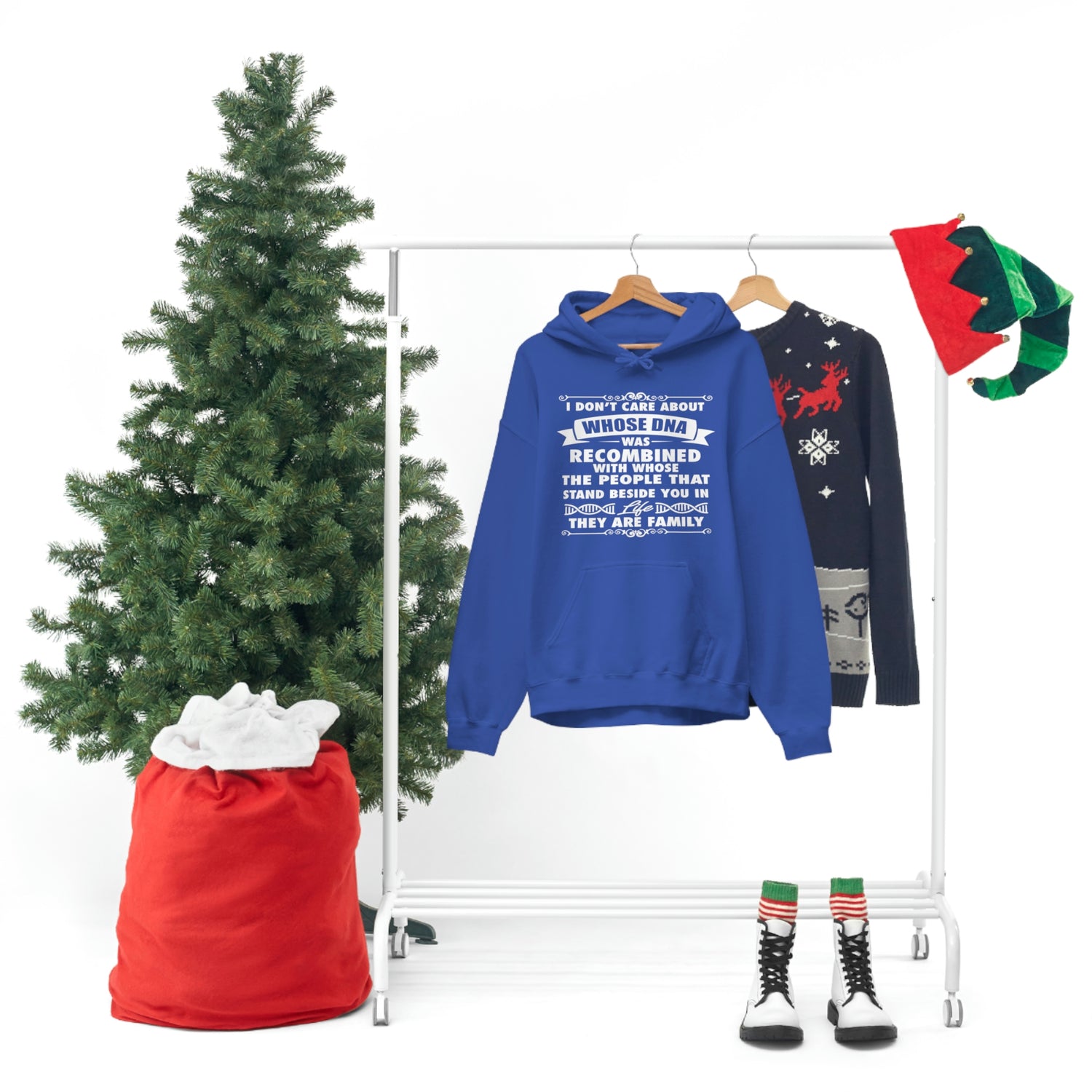 People That Stand Beside You Are Family - Unisex Heavy Blend™ Hooded Sweatshirt