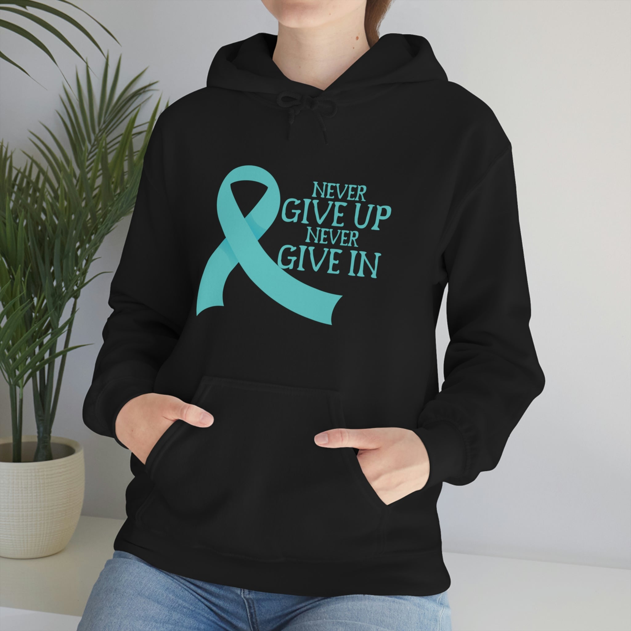 Never Give Up Never Give In - Unisex Heavy Blend™ Hooded Sweatshirt