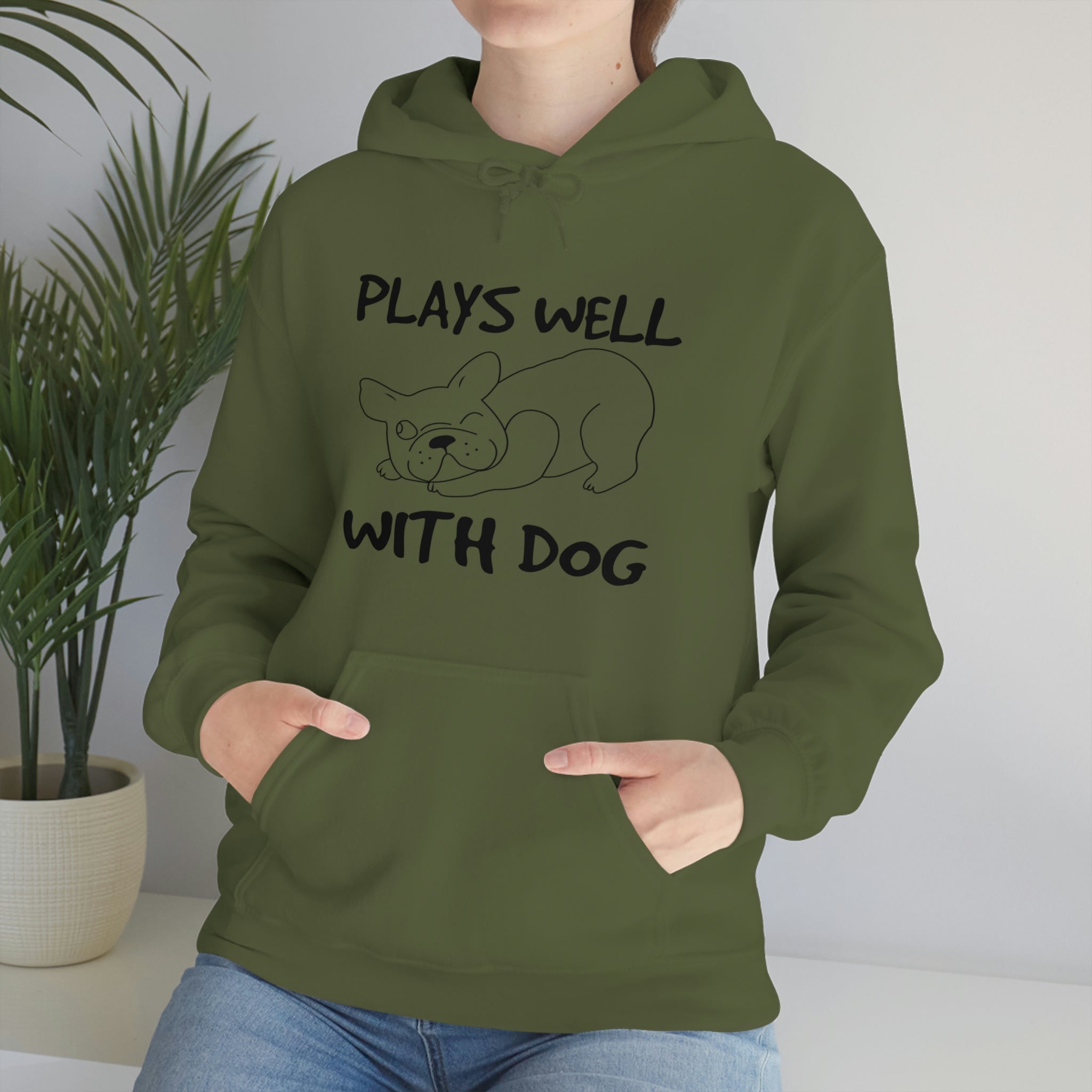 Plays Well With Dog - Unisex Heavy Blend™ Hooded Sweatshirt